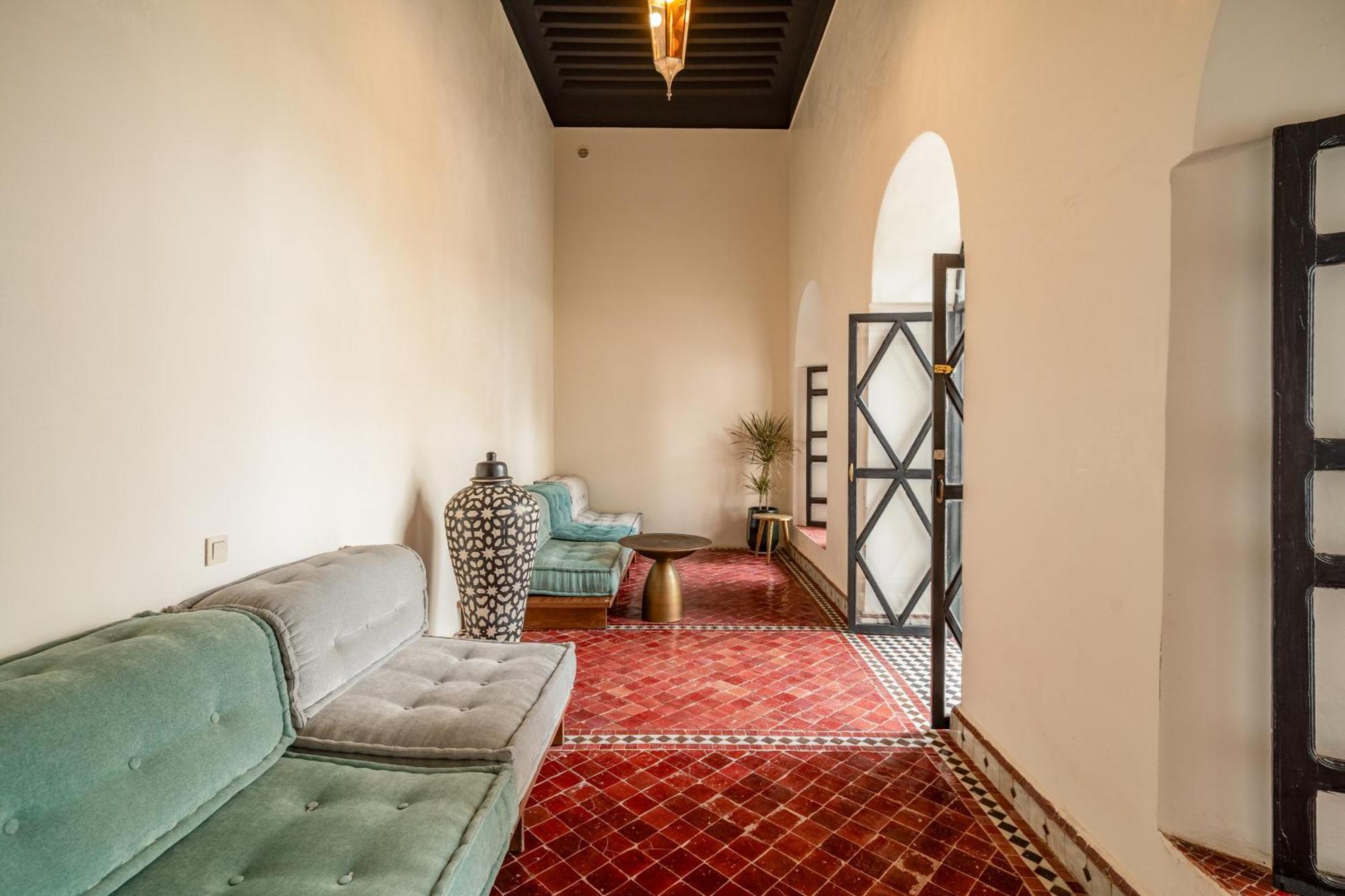 Akasia Riad