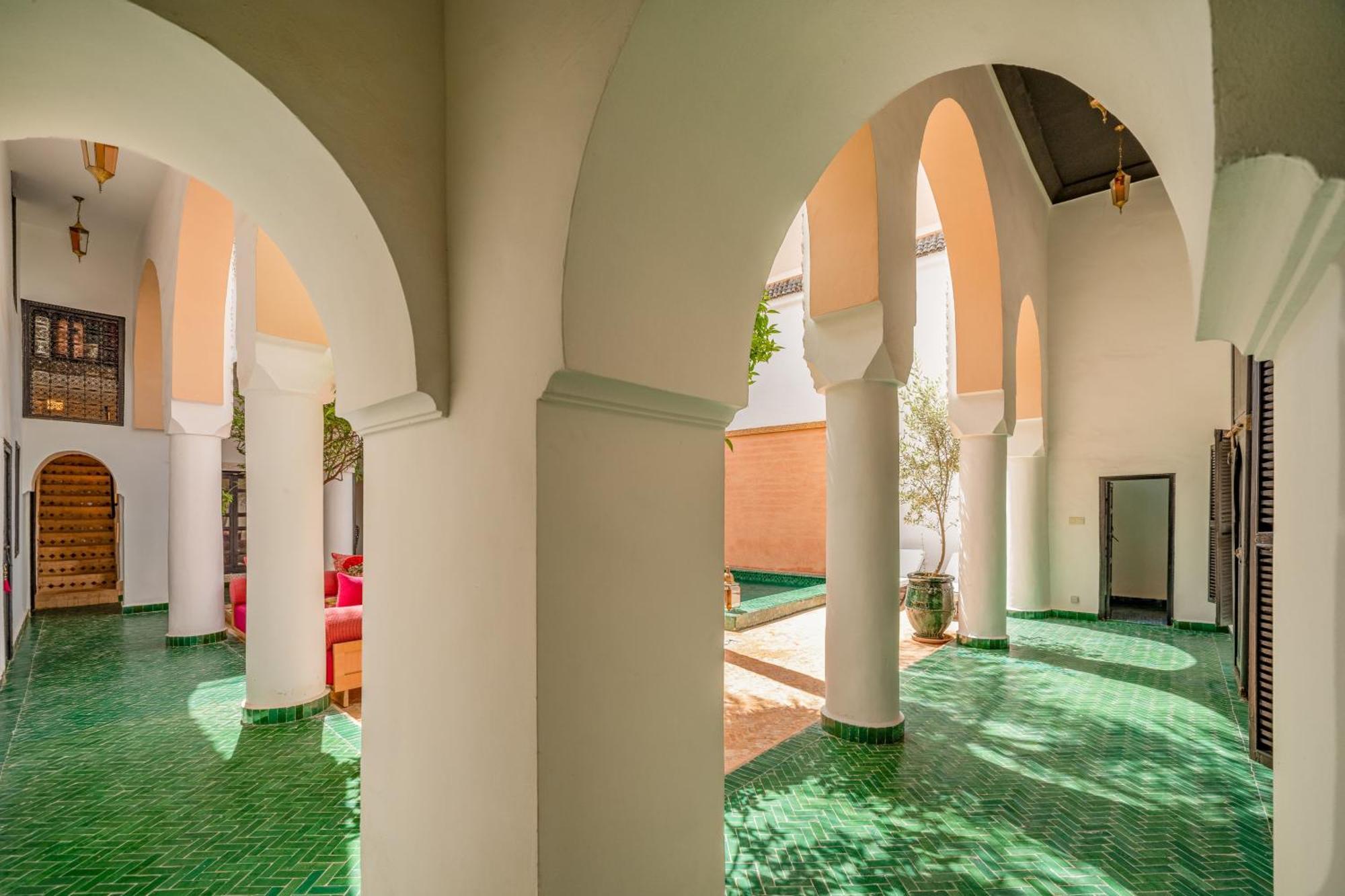 Riad Akasia *