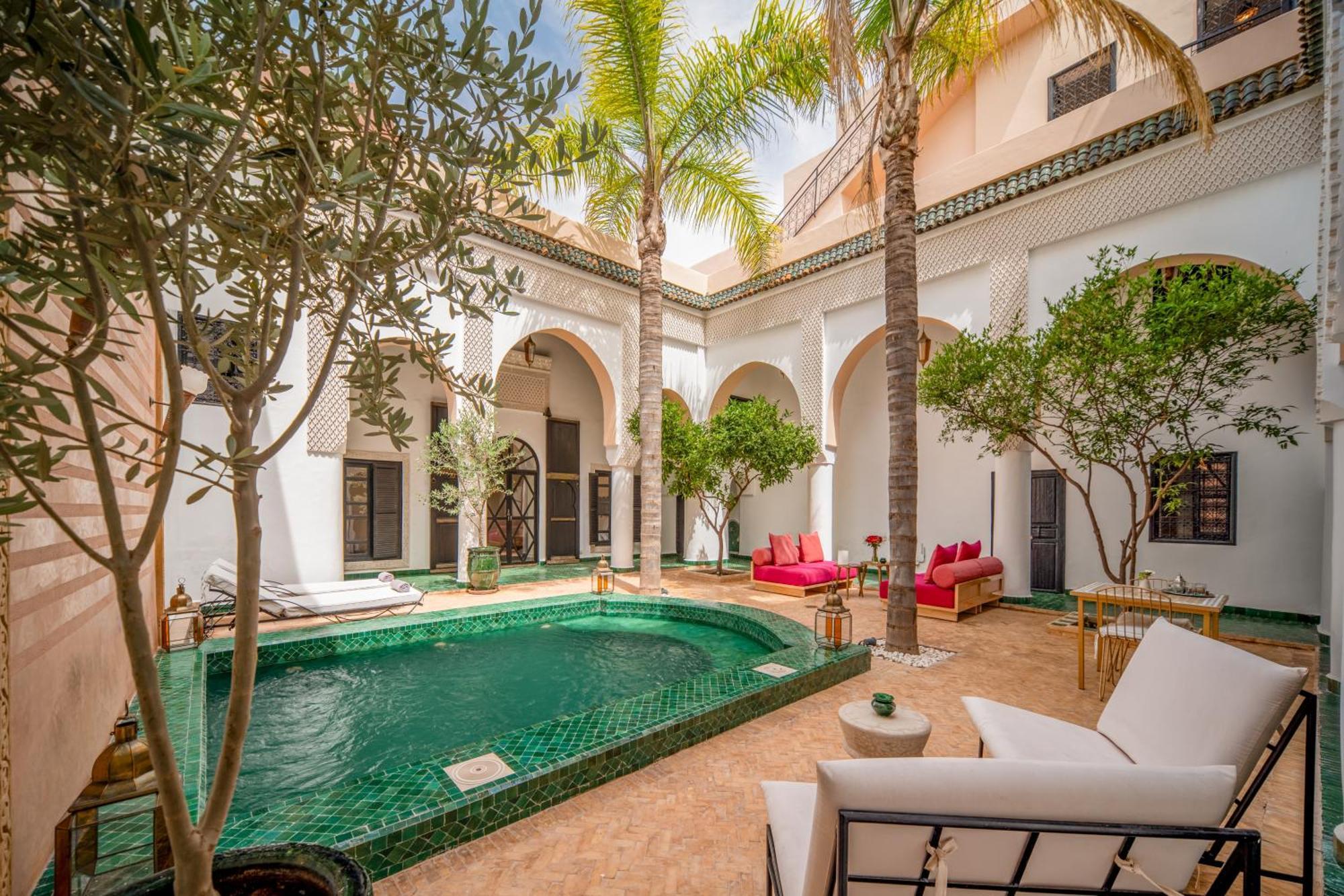 Riad Akasia *