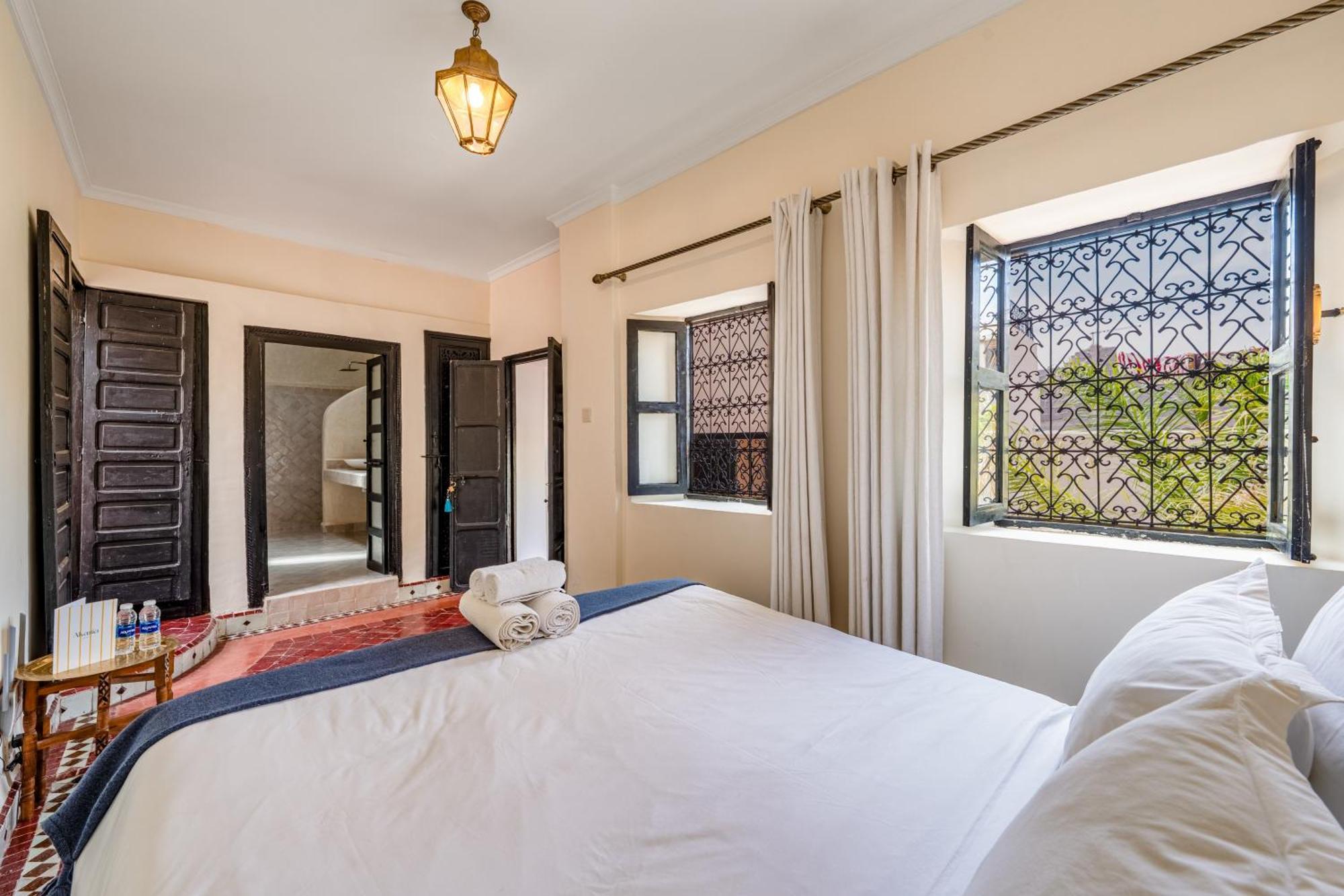Riad Akasia *
